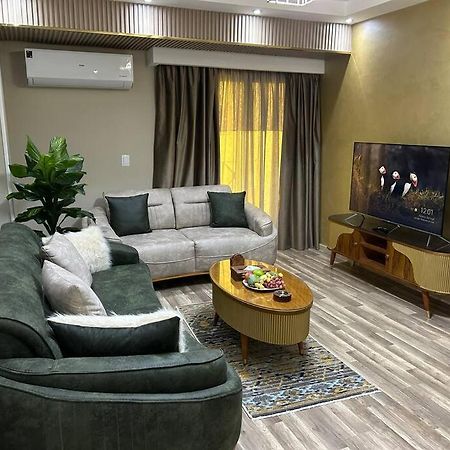 Skyline Luxury Suites 5 Mins From Cairo Airport Kültér fotó